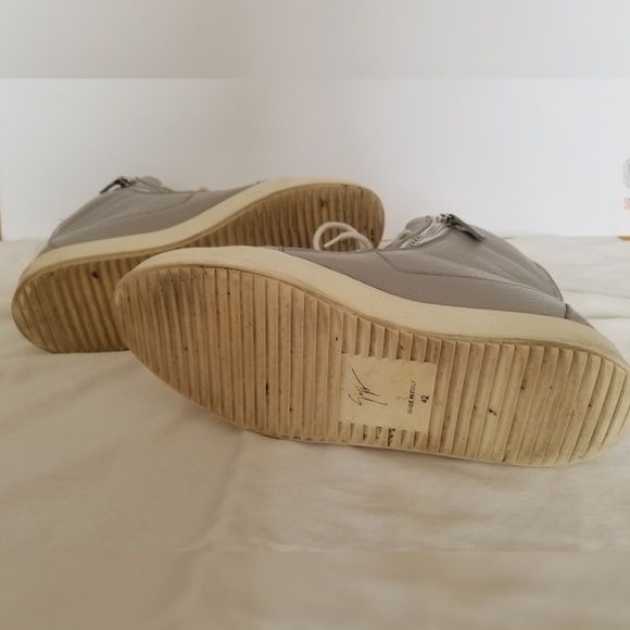 Giuseppe Zanotti size 42 Gray High Top Sneaker - Picture 3 of 6